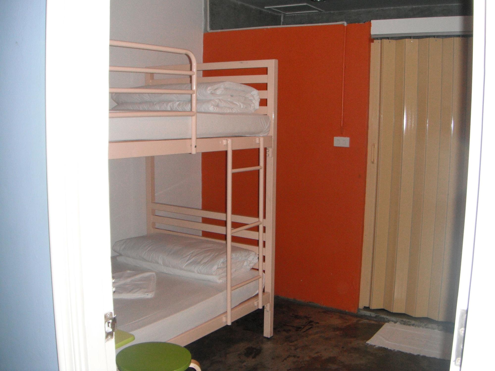 At Smile Oasis Houses Бангкок Экстерьер фото