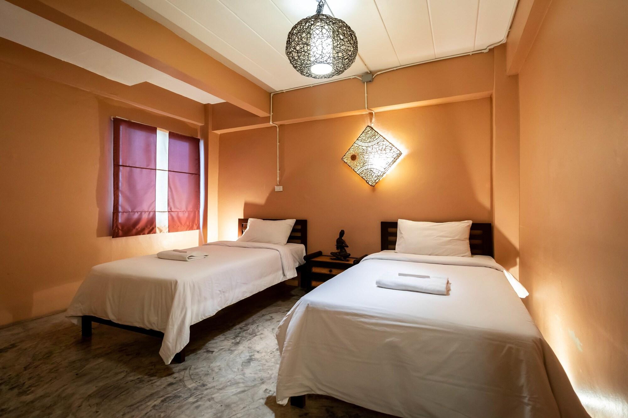 At Smile Oasis Houses Бангкок Экстерьер фото