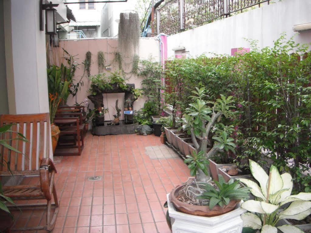 At Smile Oasis Houses Бангкок Экстерьер фото